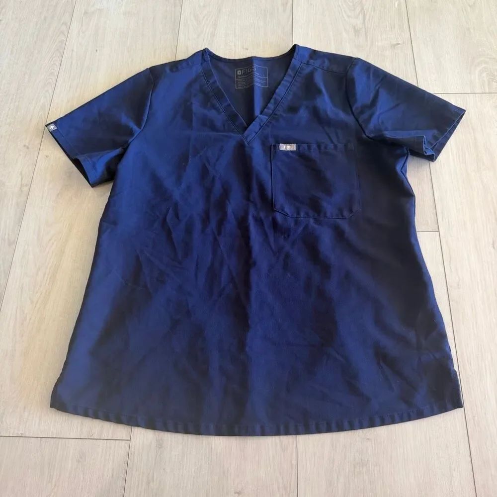 Figs womens scrubs top size L